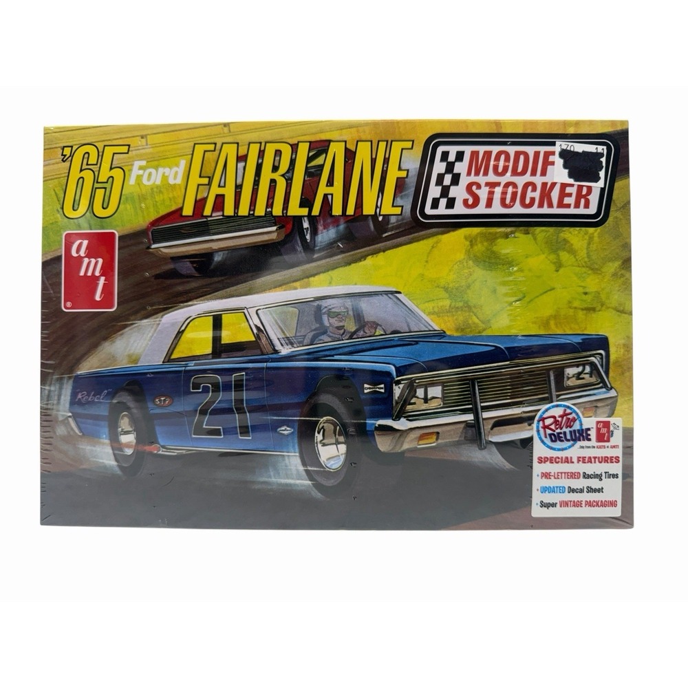 AMT 1965 Ford Fairlane Modified Stocker 1/25 Scale Model Kit Sealed AMT1190/12